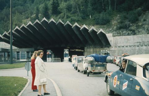 rallye_du_maroc_-_tunnel_-_ds_-_1970.jpg